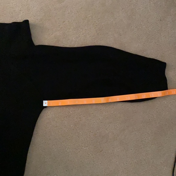 H&M crop sweater - Picture 6 of 7